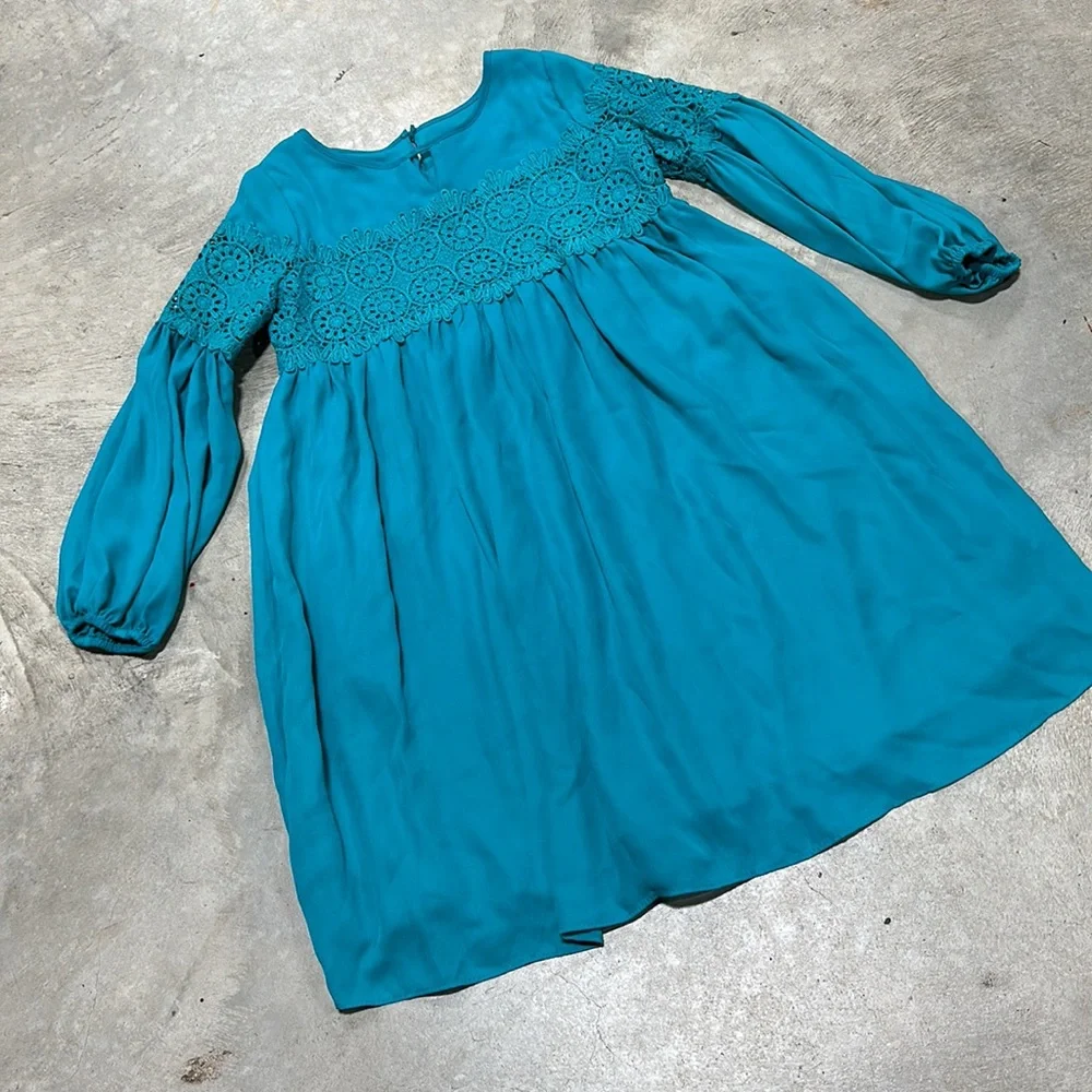 Teal with‎ crochet design button closure dress / blush brand / Size 14 / T-74